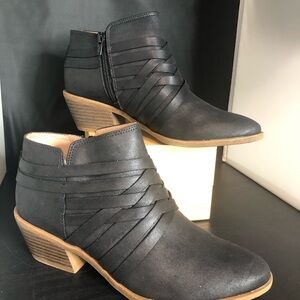 Life Stride Black Ankle Booties with Woven Design
